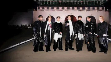 Backdrop to the movie "BTS THE COMEBACK LIVE | ARIRANG" #965302